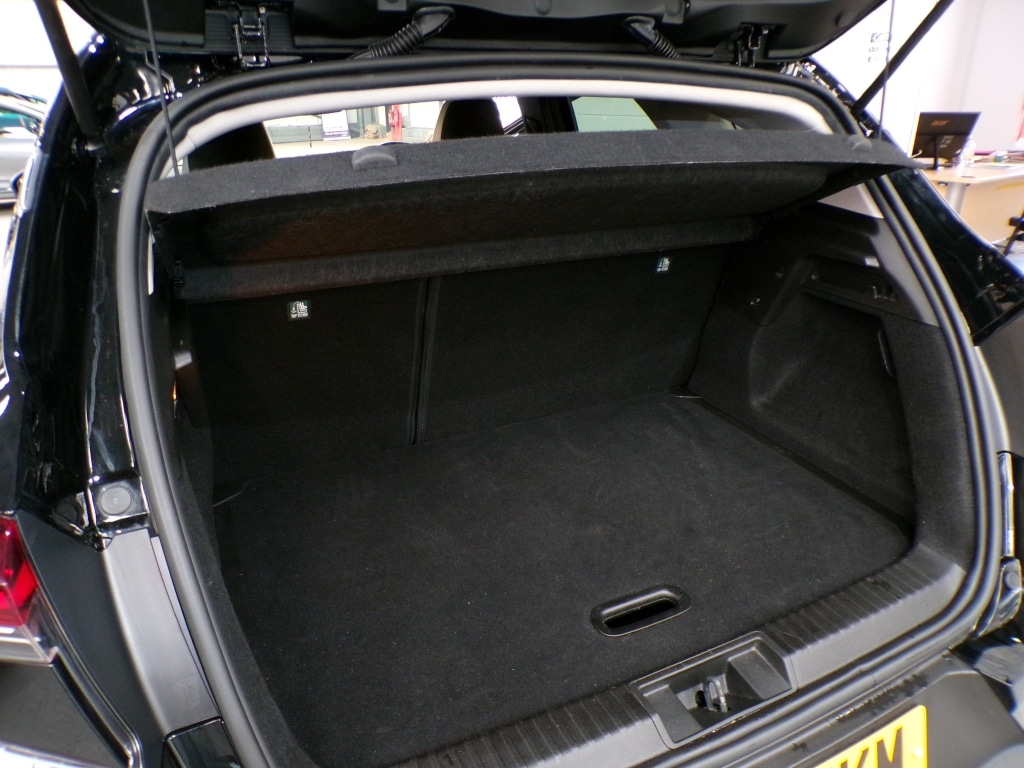 Used Renault Captur 2022 for sale - 77453599: Photo 24