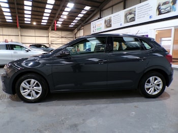 Used Volkswagen Polo 2018 for sale - 76941879: Photo