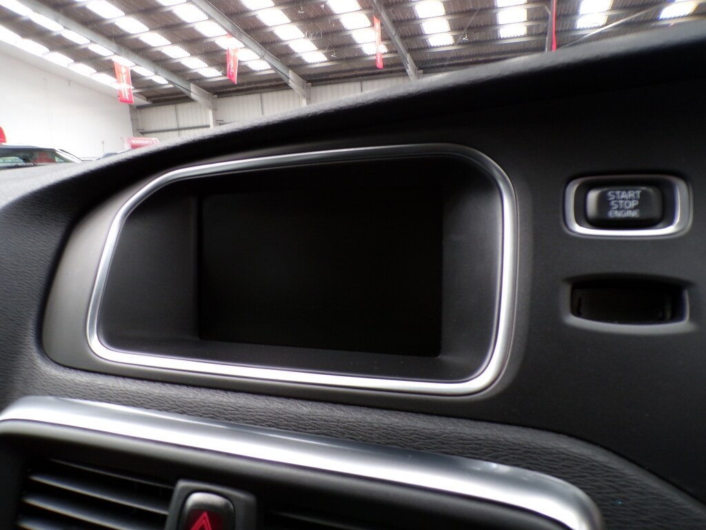 Used Volvo V40 2016 for sale - 76787001: Photo 22