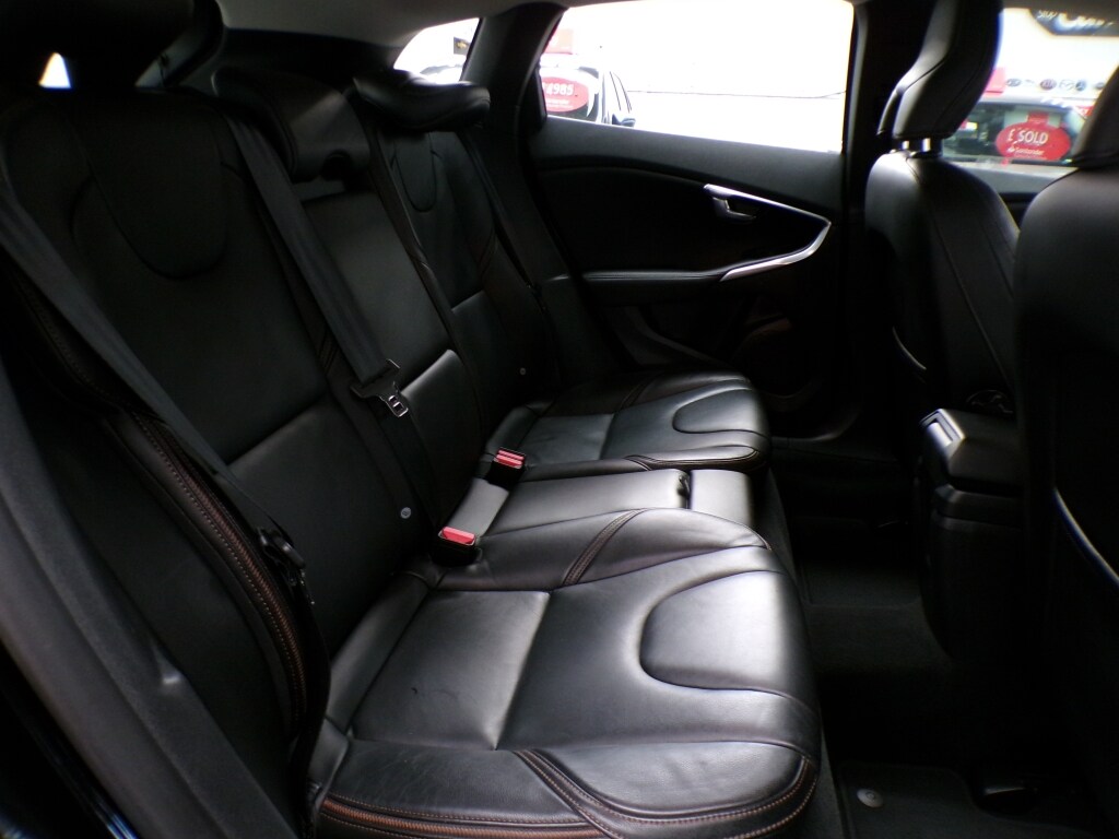 Used Volvo V40 2016 for sale - 76787001: Photo 26