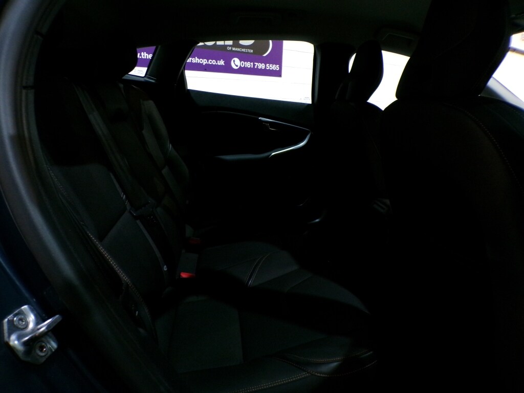 Used Volvo V40 2017 for sale - 77541236: Photo 31