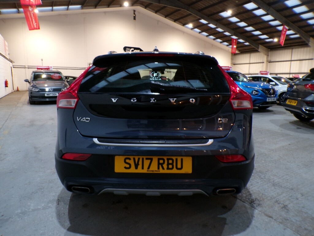 Used Volvo V40 2017 for sale - 77541236: Photo 6