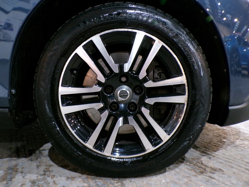 Used Volvo V40 2017 for sale - 77541236: Photo 9