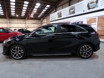 Used Kia Ceed 2021 for sale - 77314220: Photo