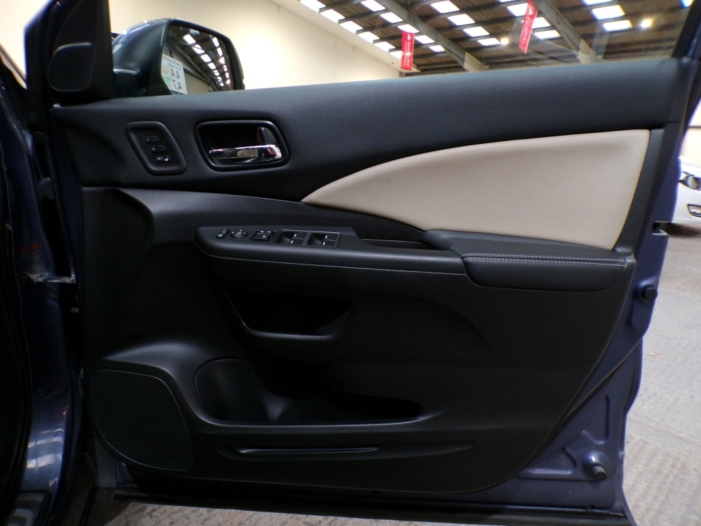 Used Honda CR-V 2015 for sale - 77318847: Photo 16