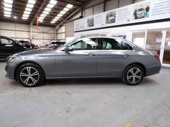 Used Mercedes-Benz E Class 2020 for sale - 78460108: Photo