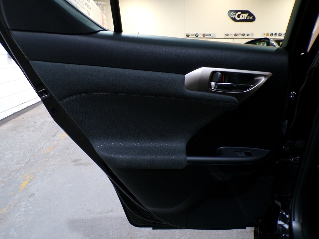 Used Lexus CT 2018 for sale - 76885184: Photo 28