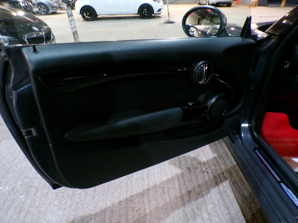 Used MINI Hatch 2019 for sale - 76787012: Photo 13