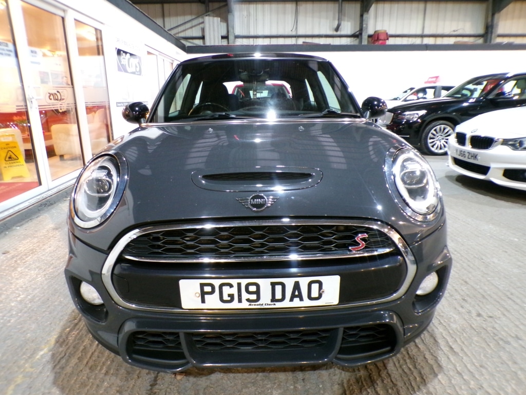 Used MINI Hatch 2019 for sale - 76787012: Photo 2