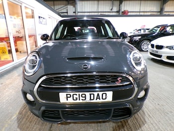 Used MINI Hatch 2019 for sale - 76787012: Photo