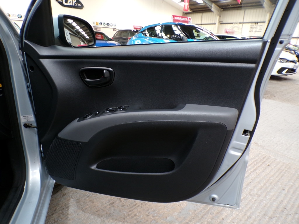 Used Hyundai i10 2013 for sale - 77504045: Photo 16