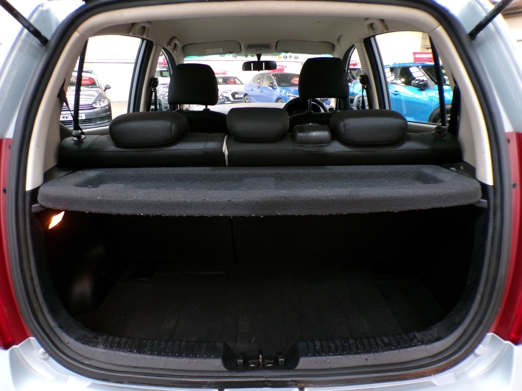 Used Hyundai i10 2013 for sale - 77504045: Photo 31