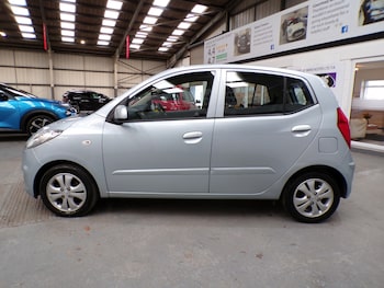 Used Hyundai i10 2013 for sale - 77504045: Photo