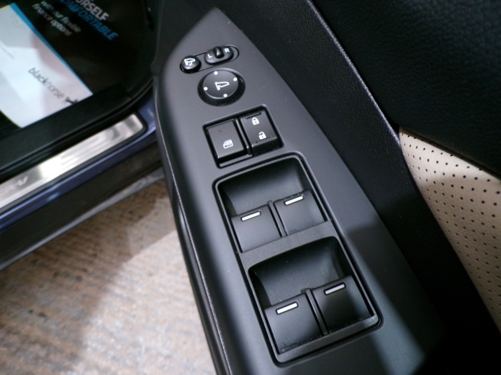 Used Honda CR-V 2015 for sale - 77975441: Photo 17