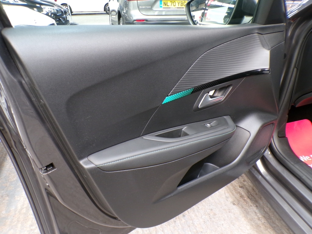 Used Peugeot 208 2021 for sale - 76787014: Photo 12