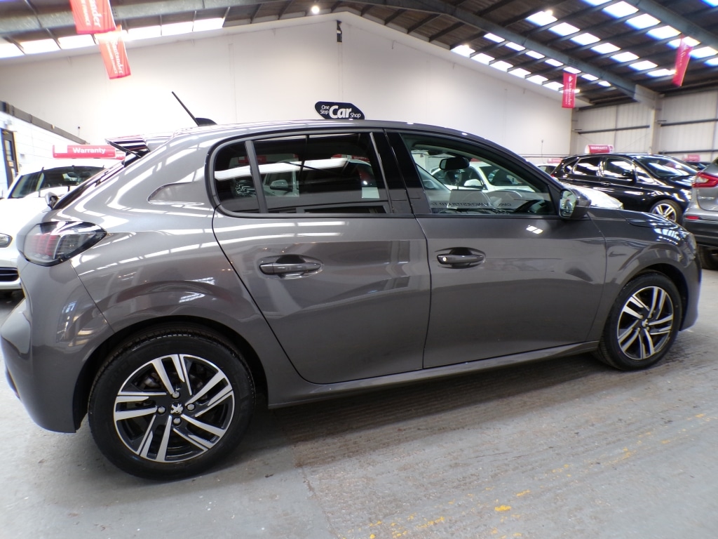 Used Peugeot 208 2021 for sale - 76787014: Photo 8