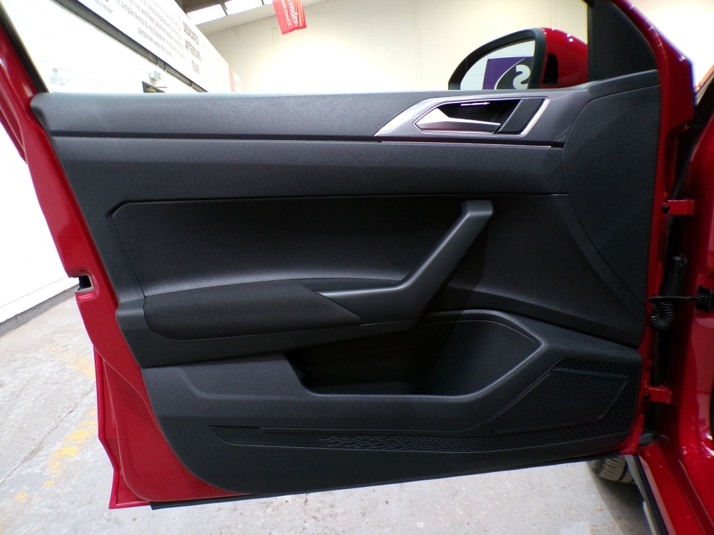 Used Volkswagen Taigo 2023 for sale - 77363229: Photo 12