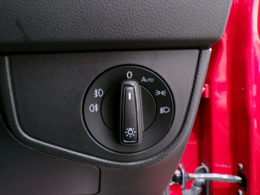 Used Volkswagen Taigo 2023 for sale - 77363229: Photo 21