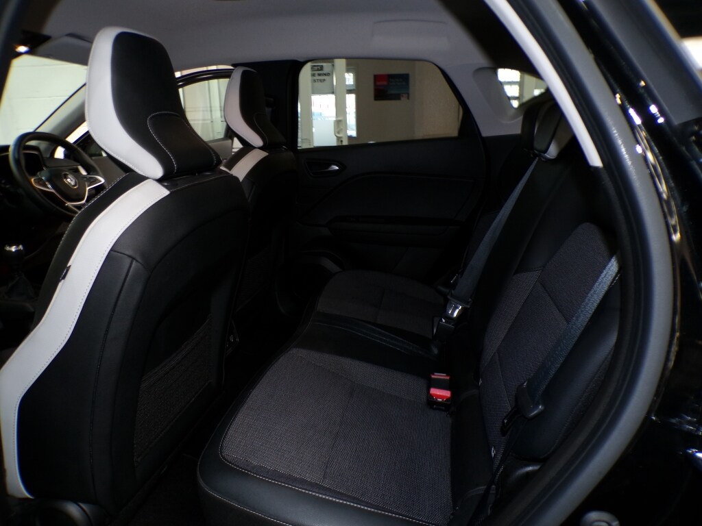 Used Renault Captur 2022 for sale - 76787002: Photo 25