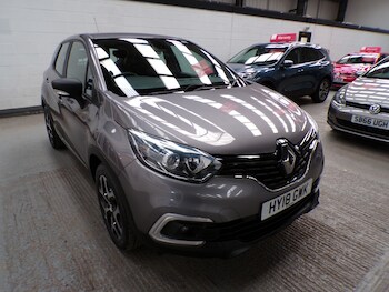 Used Renault Captur 2018 for sale - 76786986: Photo