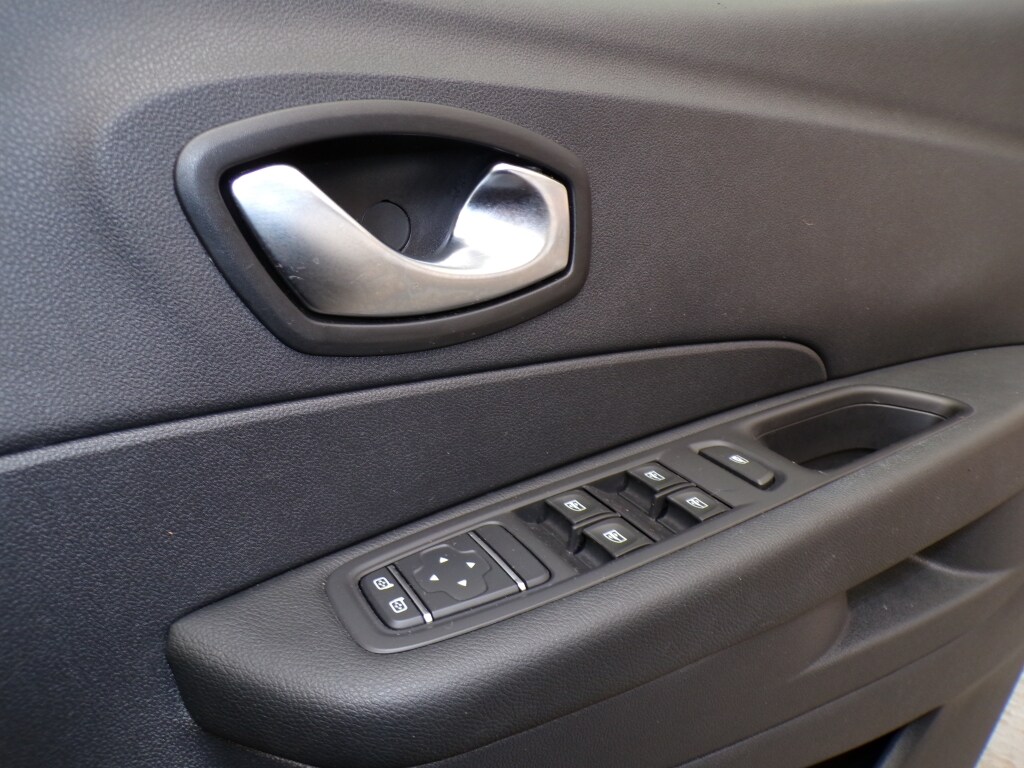 Used Renault Captur 2018 for sale - 76786986: Photo 21