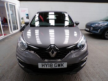 Used Renault Captur 2018 for sale - 76786986: Photo