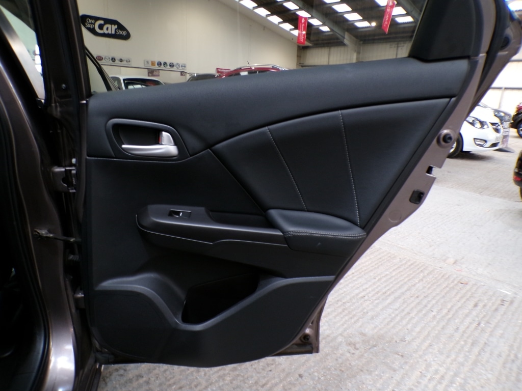 Used Honda Civic 2014 for sale - 77438639: Photo 31