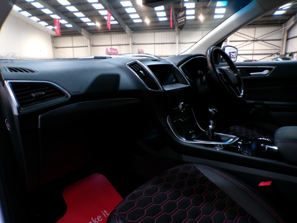 Used Ford Edge 2018 for sale - 76911427: Photo 15