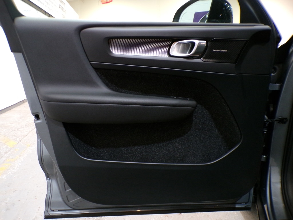 Used Volvo XC40 2018 for sale - 76941874: Photo 14