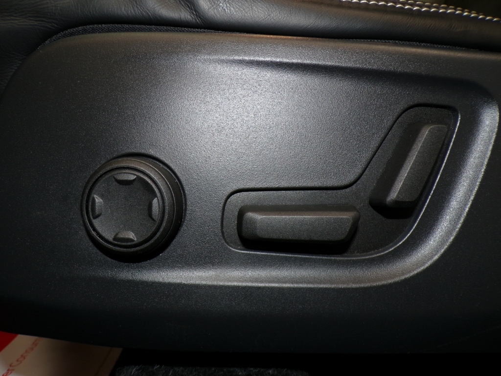 Used Volvo XC40 2018 for sale - 76941874: Photo 17