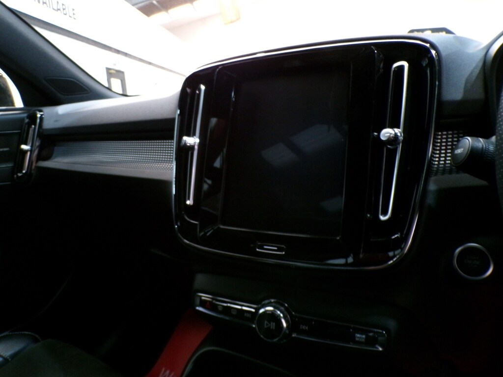 Used Volvo XC40 2018 for sale - 76941874: Photo 28