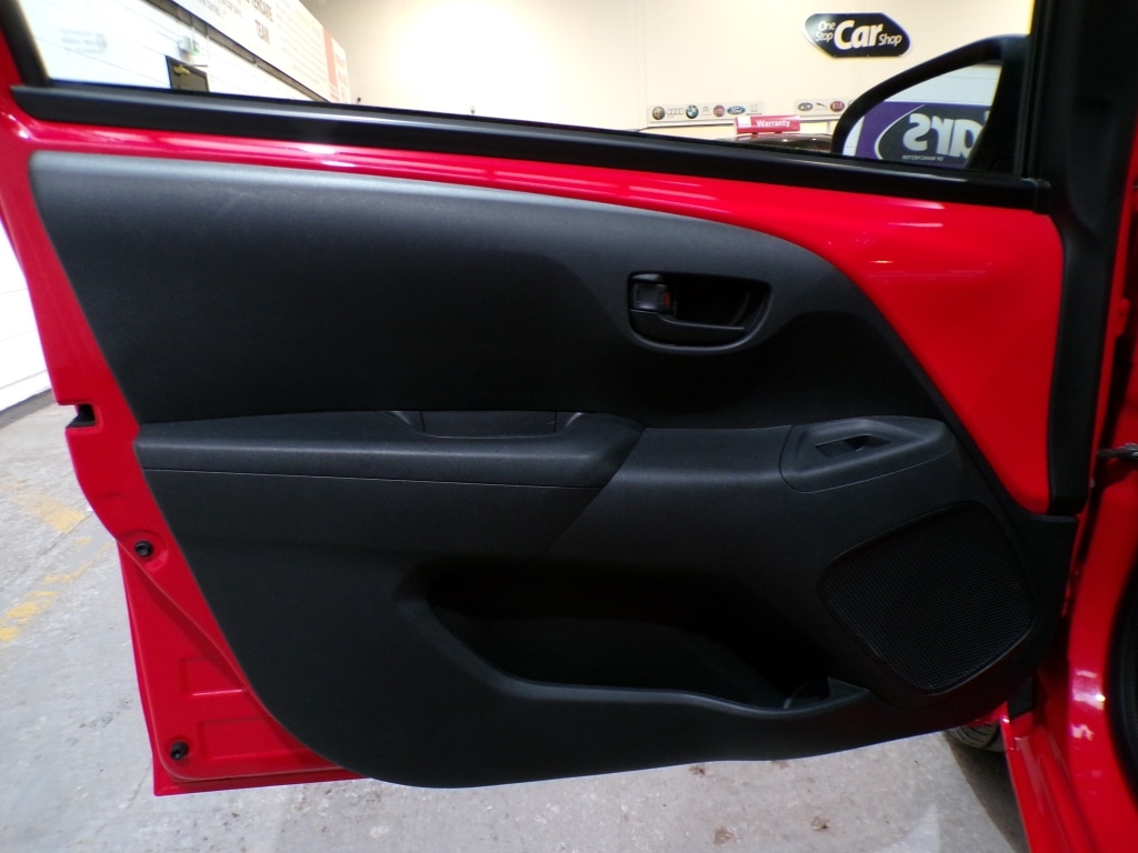 Used Toyota AYGO 2015 for sale - 77284836: Photo 11