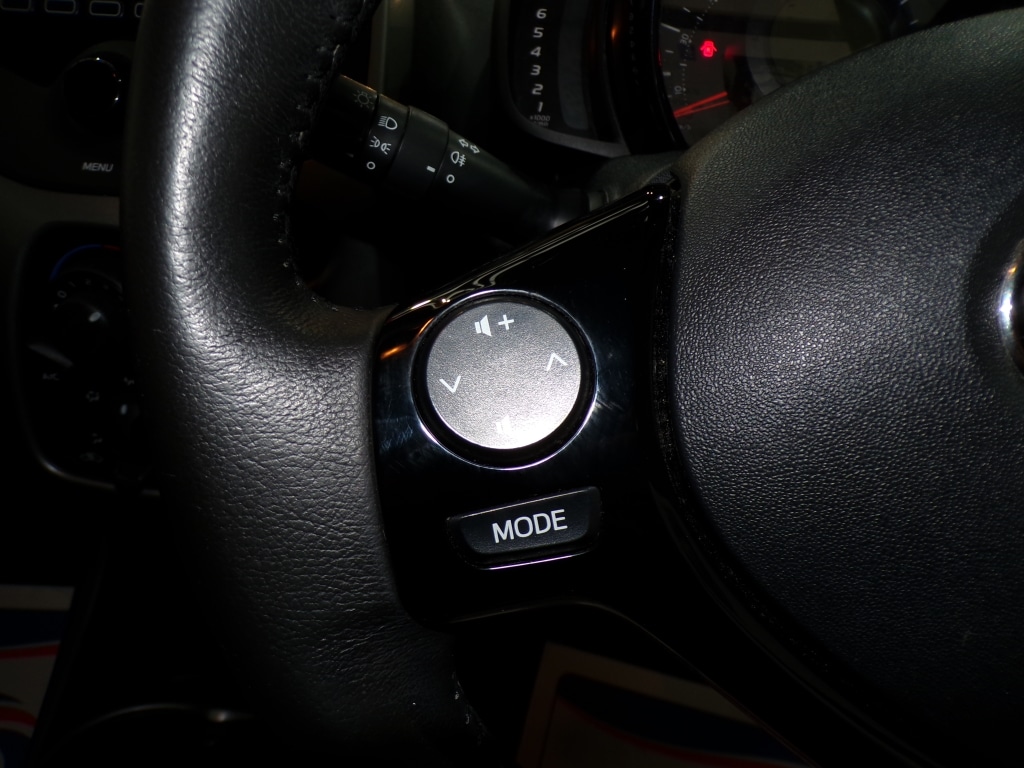 Used Toyota AYGO 2015 for sale - 77284836: Photo 19