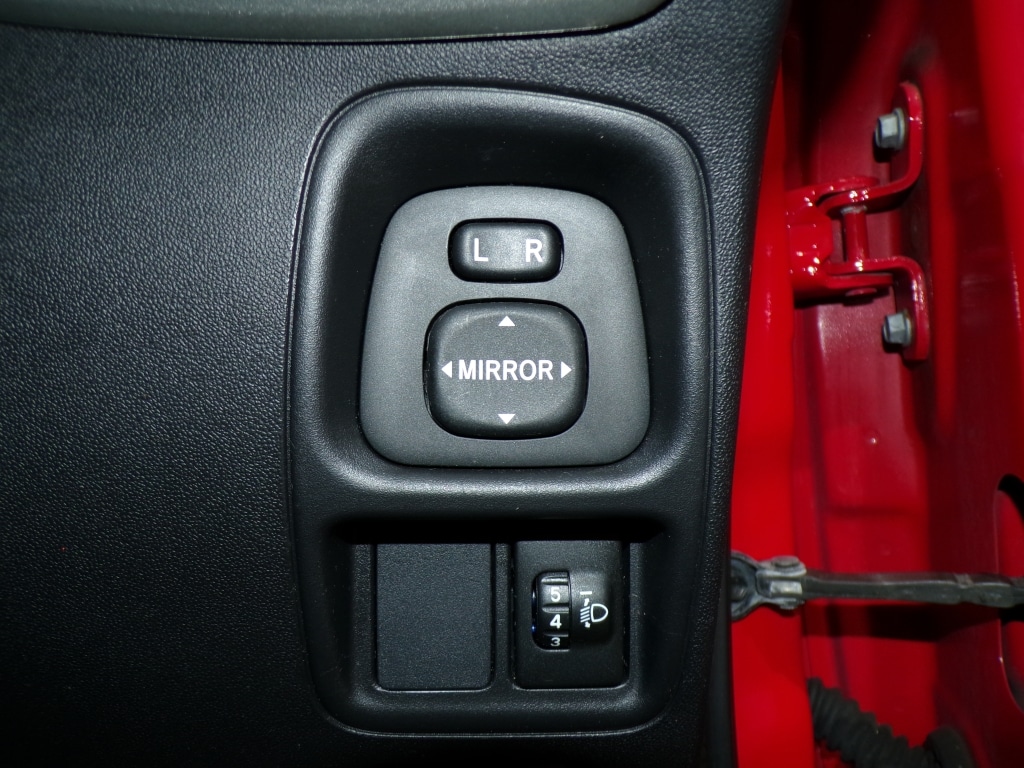 Used Toyota AYGO 2015 for sale - 77284836: Photo 22