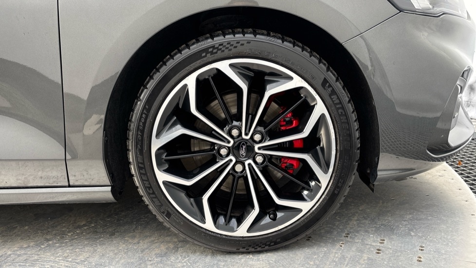 Used Ford Focus 2020 for sale - 76937506: Photo 20