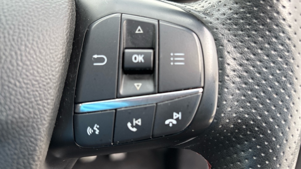 Used Ford Focus 2020 for sale - 76937506: Photo 24