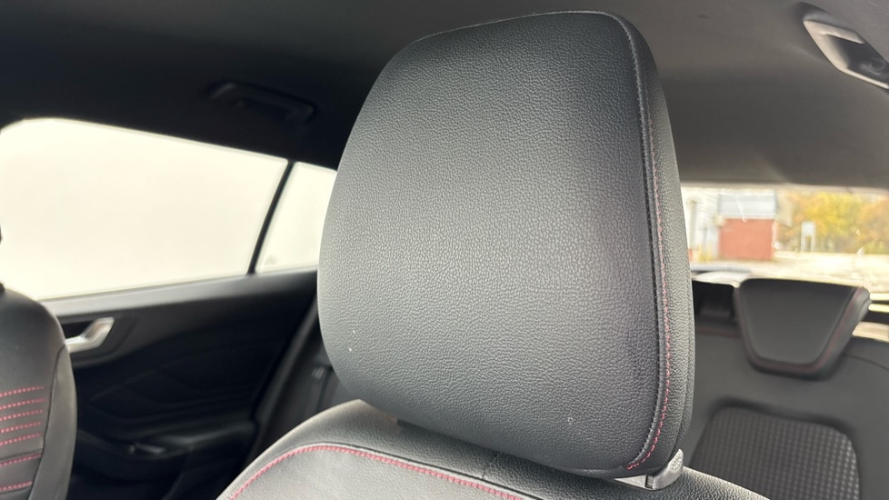 Used Ford Focus 2020 for sale - 76937506: Photo 33