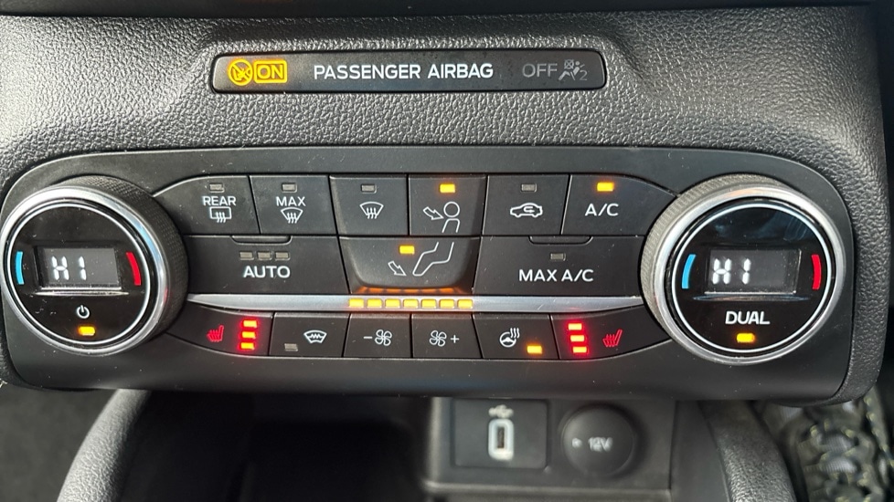 Used Ford Focus 2020 for sale - 76937506: Photo 36