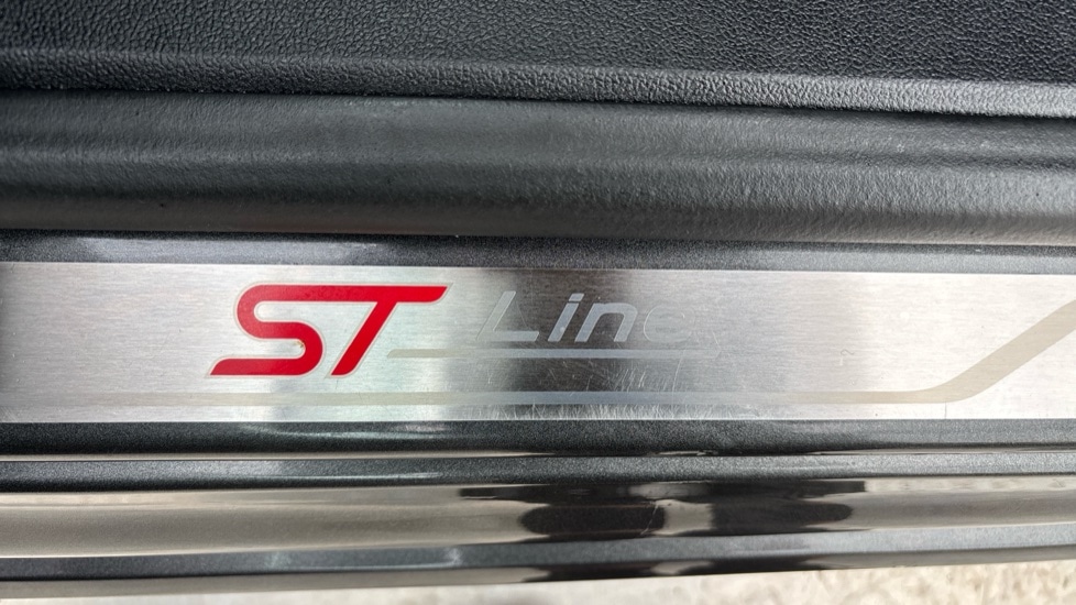 Used Ford Focus 2020 for sale - 76937506: Photo 42