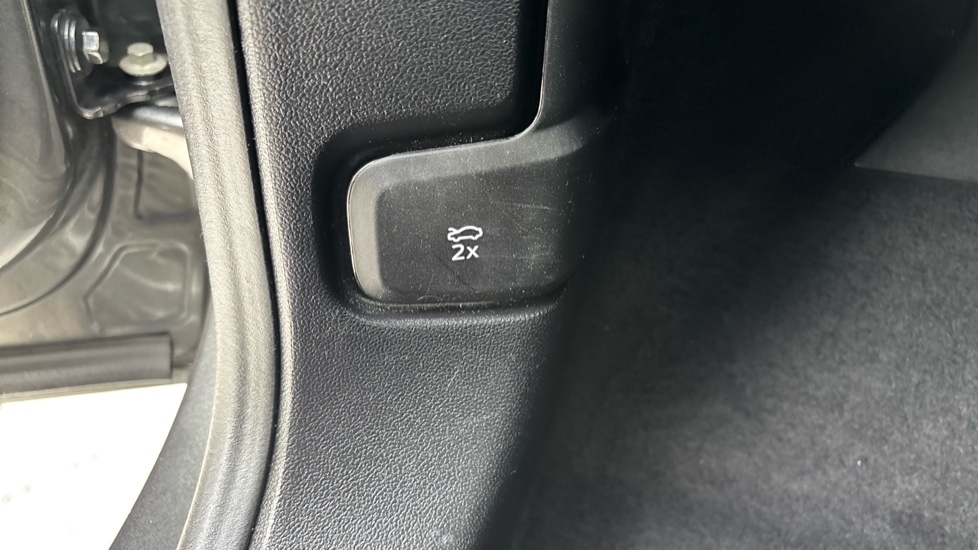 Used Ford Focus 2020 for sale - 76937506: Photo 44