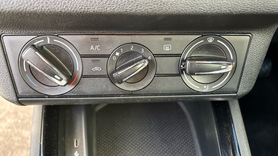 Used Skoda Kamiq 2022 for sale - 76086660: Photo 60