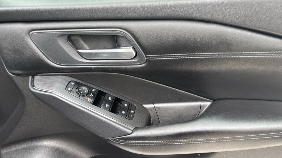 Used Nissan Qashqai 2022 for sale - 76297306: Photo 32