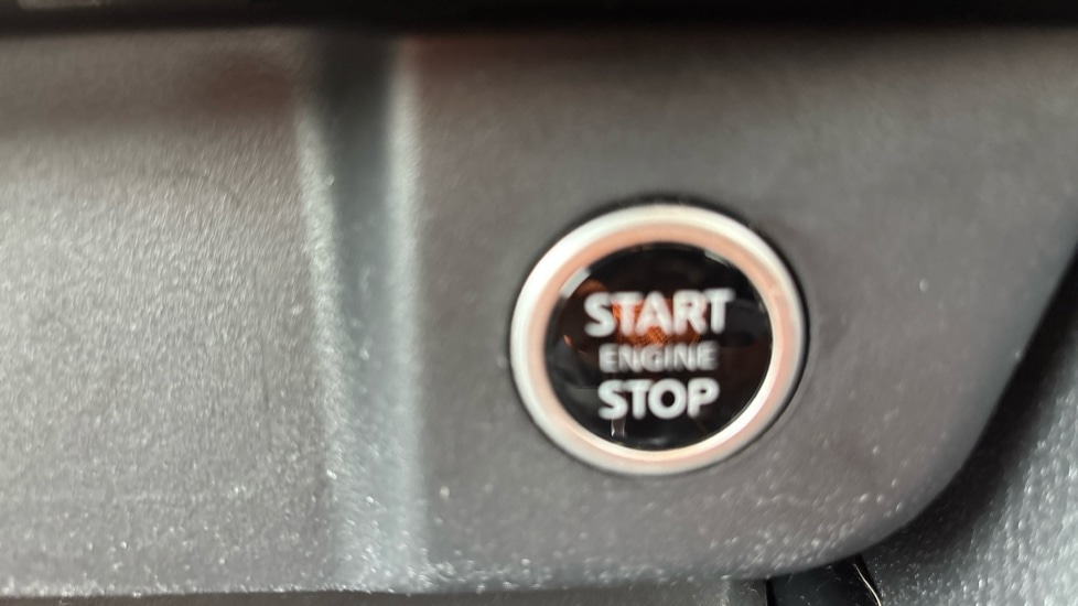 Used Nissan Qashqai 2022 for sale - 76297306: Photo 74