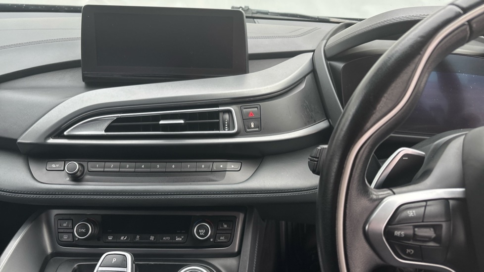 Used BMW i8 2016 for sale - 77019857: Photo 12