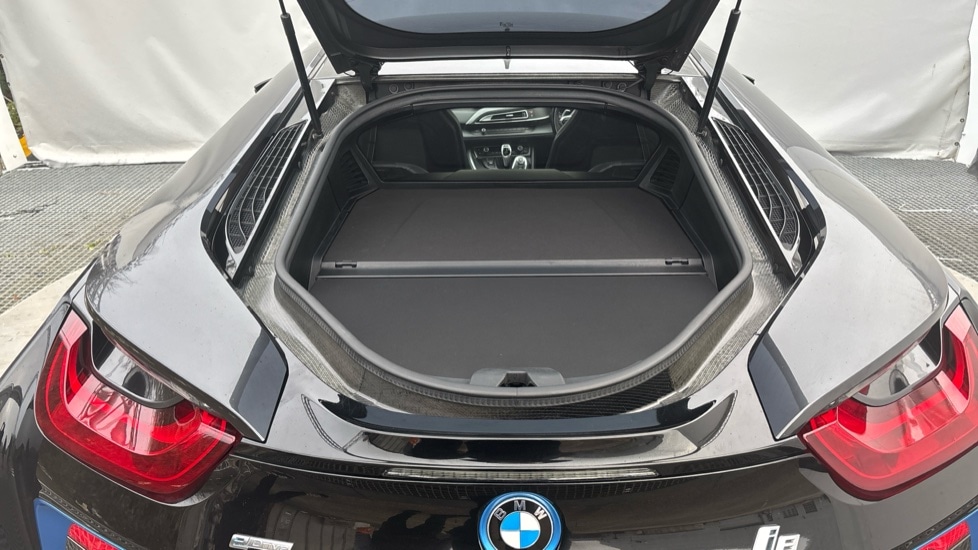 Used BMW i8 2016 for sale - 77019857: Photo 15