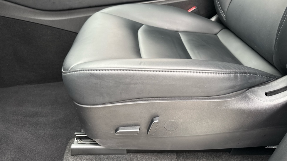 Used Tesla Model Y 2022 for sale - 76894726: Photo 34