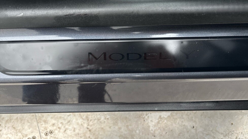 Used Tesla Model Y 2022 for sale - 76894726: Photo 67