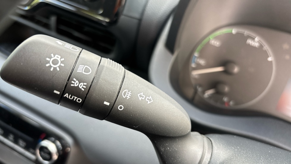 Used Toyota Yaris 2023 for sale - 76196049: Photo 27