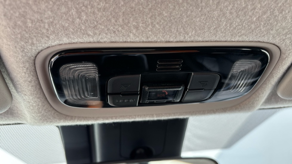 Used Toyota Yaris 2023 for sale - 76196049: Photo 77