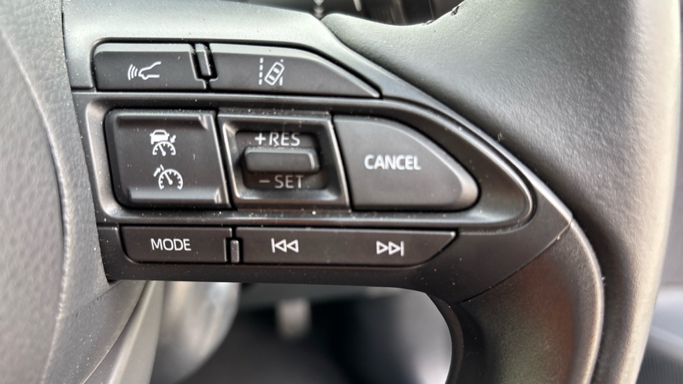 Used Toyota Yaris 2023 for sale - 76196049: Photo 96